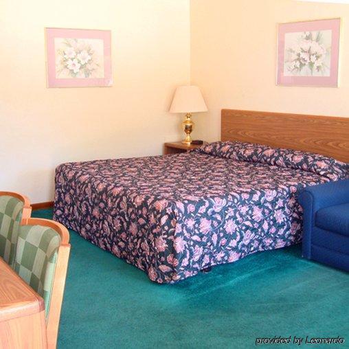 Parkview Motel أويلوين المظهر الخارجي الصورة